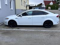Gebraucht Ford Mondeo Titanium 163 PS (119 kW) 2014 Weiß Limousine