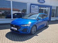 Neu Ford Focus ST-Line 155 PS (114 kW) 2025 Desert island blue metallic Kombi