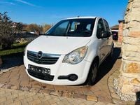 Gebraucht Opel Agila Basis 68 PS (50 kW) 2012 Weiß Kleinwagen