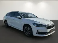 Gebraucht Skoda Superb Selection 193 PS (141 kW) 2025 (purity weiß) Kombi