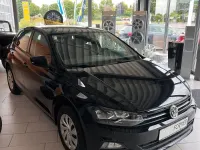 Gebraucht VW Polo Comfortline 75 PS (55 kW) 2018 Schwarz Kleinwagen