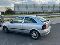 Second-hand Opel Astra 103 CP (75 kW) 2007 Argintiu Berlinǎ