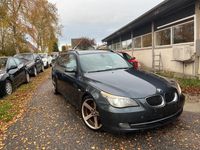 Gebraucht BMW 523 190 PS (139 kW) 2008 Grau Kombi