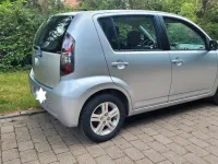 Gebraucht Daihatsu Sirion 91 PS (66 kW) 2009 Silber Kleinwagen