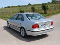 Używany BMW 523 Performance 170 KM (125 kW) 1999 Srebrny Sedan/Limuzyna