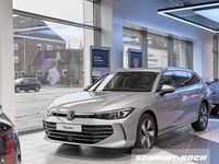 Gebraucht VW Passat Elegance 150 PS (110 kW) 2024 Oyster silver (silber) Kombi