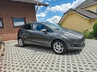 Gebraucht Ford Fiesta SYNC Edition 81 PS (59 kW) 2016 Grau Kleinwagen