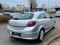 gebraucht Opel Astra GTC Astra 1.8Navi PDC TÜV 4/25 Pano.. Automatik