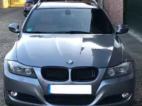 Gebraucht BMW 330 Sport Line 245 PS (180 kW) 2011 Grau Kombi