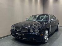 Gebraucht Jaguar XJ6 Portfolio 207 PS (152 kW) 2009 Schwarz Limousine
