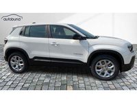 Neu Jeep Avenger Altitude 101 PS (74 kW) 2025 Schwarz / volcanoblack SUV