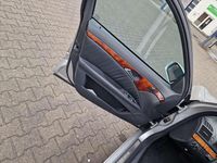 Gebraucht Mercedes E240 Elegance 177 PS (130 kW) 2002 Silber Limousine