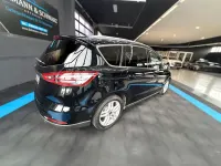 Gebraucht Ford S-MAX Titanium 150 PS (110 kW) 2018 Schwarz Van / Kleinbus