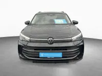Gebraucht VW Tiguan Life 150 PS (110 kW) 2025 Grenadillschwarz metallic SUV
