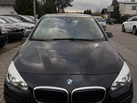 Gebraucht BMW 218 Advantage 136 PS (100 kW) 2017 Schwarz Kombi