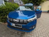 Gebraucht Dacia Sandero Expression 91 PS (66 kW) 2023 Blau Limousine
