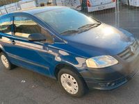 Gebraucht VW Fox 55 PS (40 kW) 2006 Blau Kleinwagen