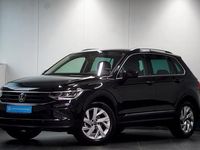 Gebraucht VW Tiguan Move 150 PS (110 kW) 2024 Schwarz SUV