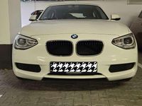 Gebraucht BMW 116 136 PS (100 kW) 2013 Weiß Kleinwagen