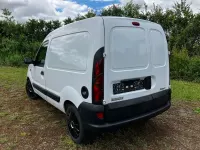 Gebraucht Renault Kangoo 80 PS (58 kW) 2002 Weiß Van / Kleinbus