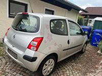Gebraucht Renault Twingo 58 PS (42 kW) 2008 Silber Kleinwagen