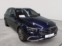 Gebraucht Mercedes E400 Avantgarde 330 PS (242 kW) 2022 Nautikblau metallic Kombi