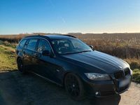 Gebraucht BMW 325 204 PS (150 kW) 2010 Schwarz Kombi