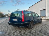 Gebraucht Volvo V70 140 PS (102 kW) 2000 Blau Kombi