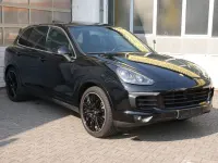 Gebraucht Porsche Cayenne Diesel 262 PS (192 kW) 2016 Schwarz SUV
