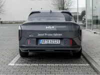 Gebraucht Kia EV4 Earth 150 kW (204 PS) 2025 Wolfgrau metallic Kleinwagen