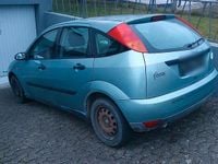 Gebraucht Ford Focus Ambiente 75 PS (55 kW) 1999 Andere farben Kombi