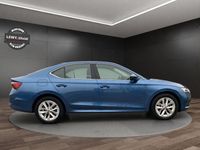 Gebraucht Skoda Octavia First Edition 150 PS (110 kW) 2020 Blau Limousine