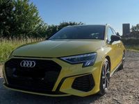 Gebraucht Audi A3 S-Line 150 PS (110 kW) 2024 Gelb Limousine