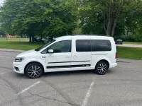 Używany VW Caddy Maxi 150 KM (110 kW) 2018 Biały Minivan