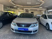 Używany Renault Latitude 173 KM (127 kW) 2011 Srebrny Sedan/Limuzyna