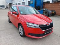 Gebraucht Skoda Fabia Active 60 PS (44 kW) 2020 Rot Limousine