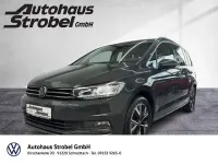 Gebraucht VW Touran Highline 150 PS (110 kW) 2022 Uranograu Van / Kleinbus