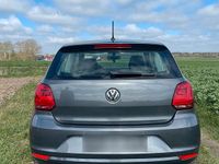 Gebraucht VW Polo Comfortline 90 PS (66 kW) 2016 Grau Kleinwagen