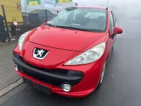 Gebraucht Peugeot 207 Urban Move 95 PS (69 kW) 2008 Rot Kleinwagen