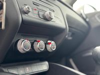 Gebraucht Audi A1 Ambiente 105 PS (77 kW) 2010 Weiß Kleinwagen