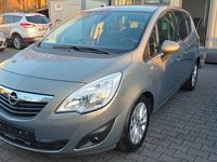 Gebraucht Opel Meriva Active 120 PS (88 kW) 2013 Braun Van / Kleinbus