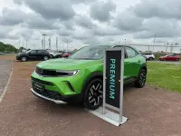 Gebraucht Opel Mokka-e Elegance 100 kW (136 PS) 2024 Grün SUV