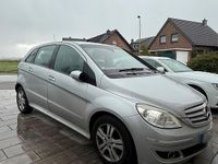 Gebraucht Mercedes E200 193 PS (141 kW) 2006 Grau Limousine