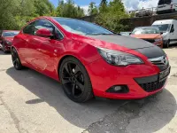 Gebraucht Opel Astra GTC Innovation 179 PS (131 kW) 2011 Rot Coupé