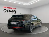 Gebraucht VW Passat R-line 193 PS (141 kW) 2025 Grenadillschwarz metallic Kombi