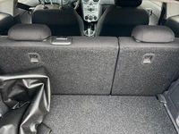 Second-hand Opel Corsa 80 CP (58 kW) 2008 Argintiu Hatchback