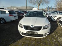 Gebraucht Skoda Octavia Joy 110 PS (80 kW) 2016 Weiß Kombi