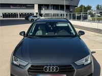 Gebraucht Audi A4 159 PS (116 kW) 2018 Grau Kombi