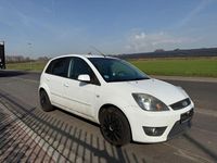 Gebraucht Ford Fiesta 80 PS (58 kW) 2008 Weiß Kleinwagen