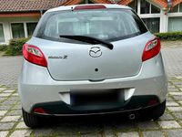 Usata Mazda 2 102 CV (75 kW) 2011 Grigio Utilitaria